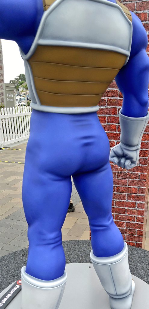 vegeta butt